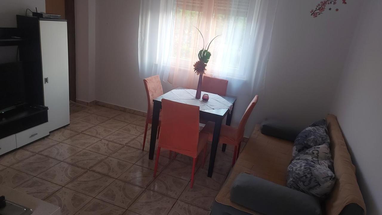Apartman Sneky Vodnjan Exterior foto
